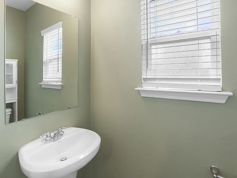 105 Switchgrass St — Photo 13