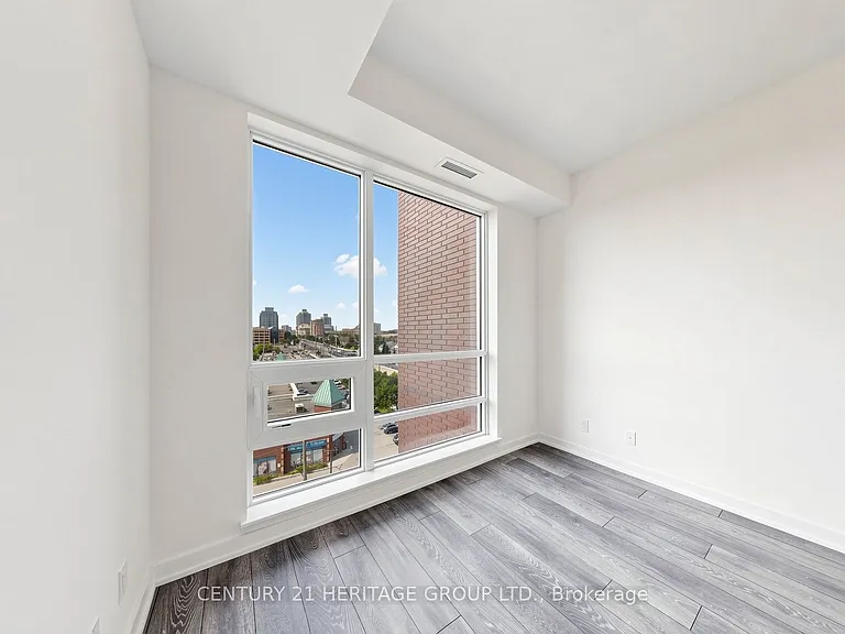 8888 Yonge St #622 — Photo 6
