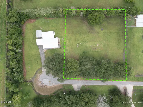 144 Pic Dr, Scott, LA 70583