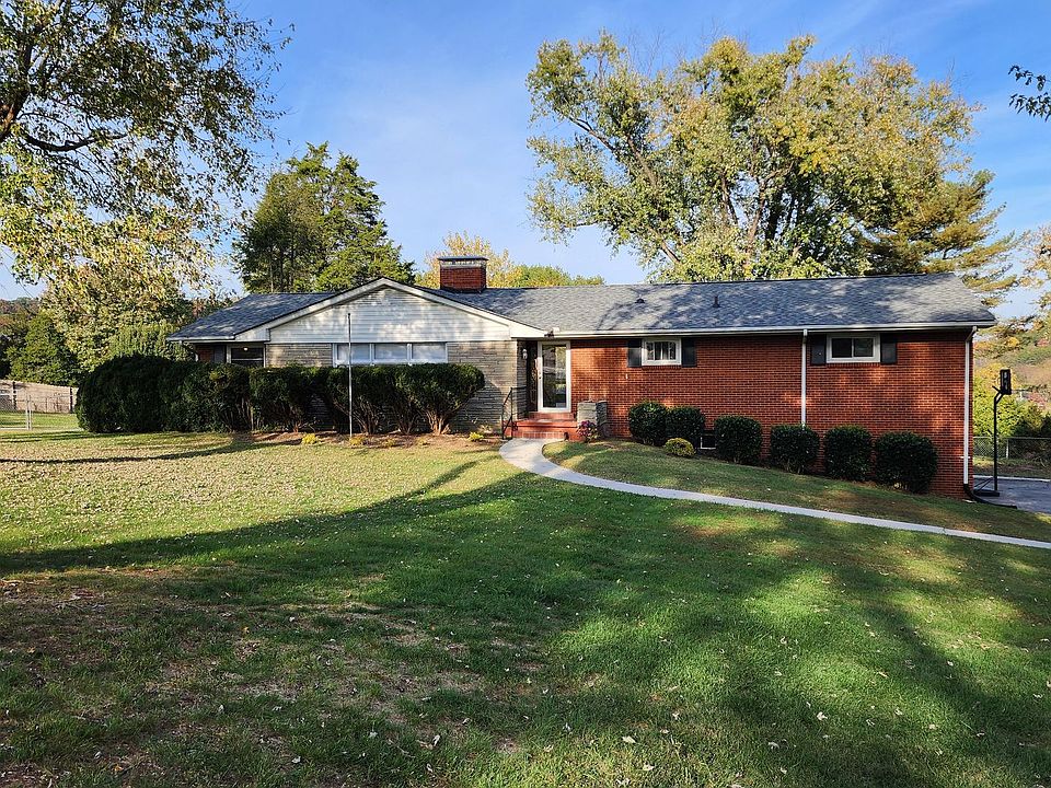 1st image of 1436 Whiteside Dr