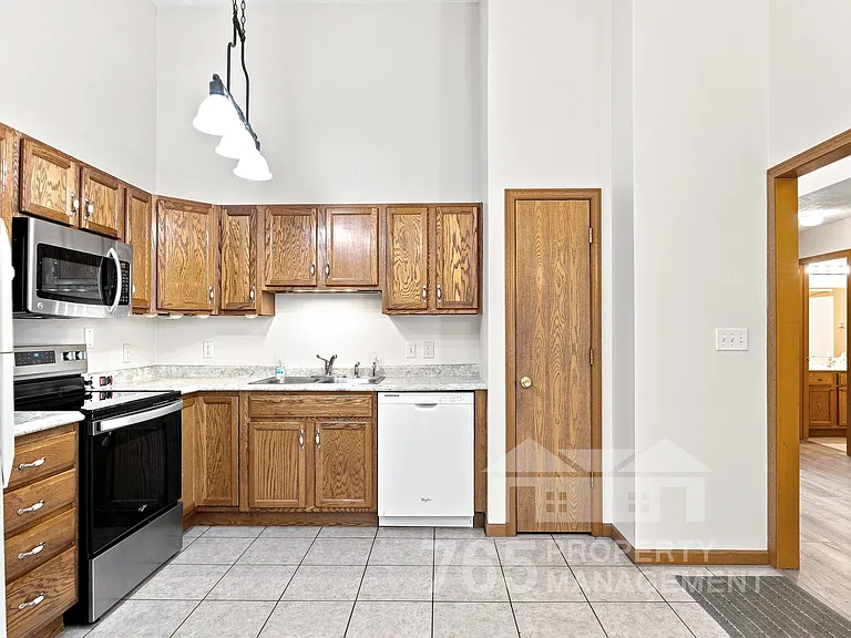 3330 Hopkins Dr #3330 — Photo 8