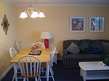 3rd image of 719 11th St Unit 611