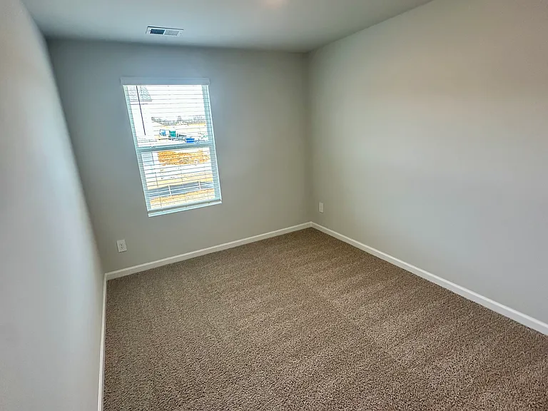 934 Liverpool Way #1 — Photo 13
