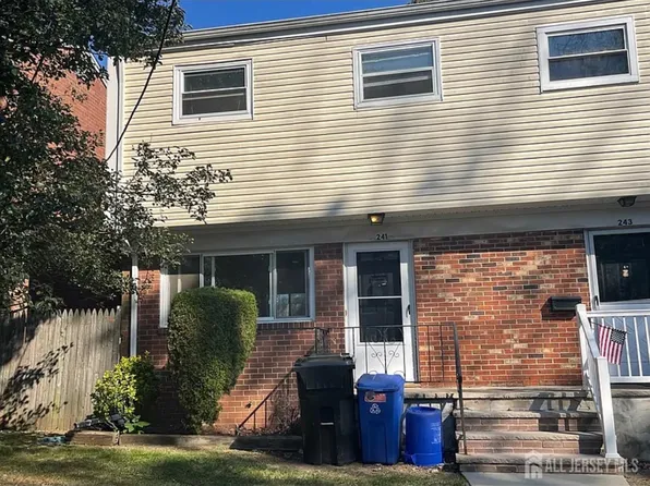 241 S 11th Ave, Highland Park, NJ 08904