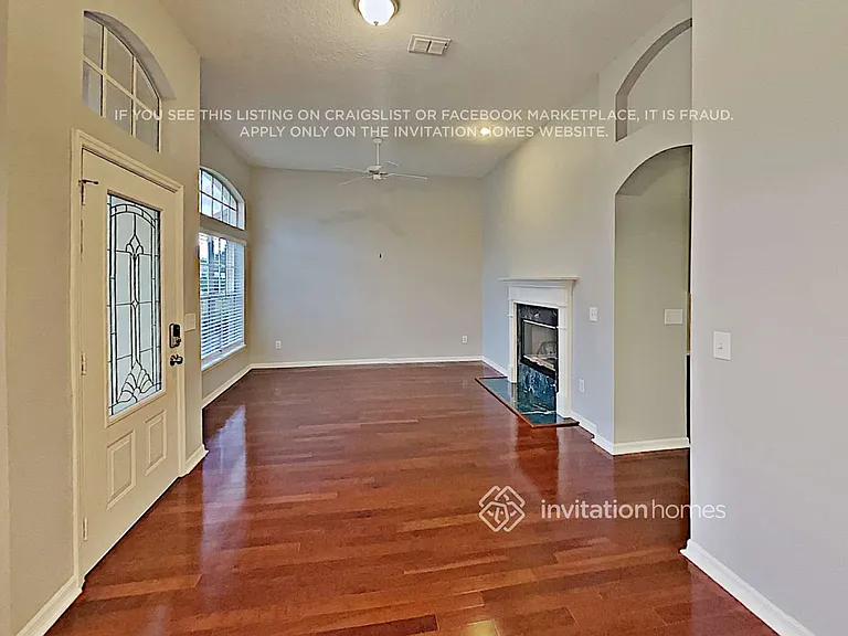 391 Pine Springs Dr — Photo 5
