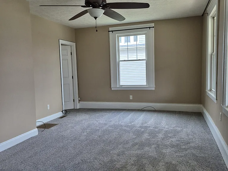 136 N Mantua St #1 — Photo 2