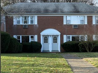 17 Manchester Ct #131, Wayne, NJ 07470