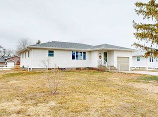 954 2nd Ave, Columbus, NE 68601