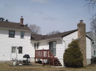 23 Post Rd, Clark, NJ 07066