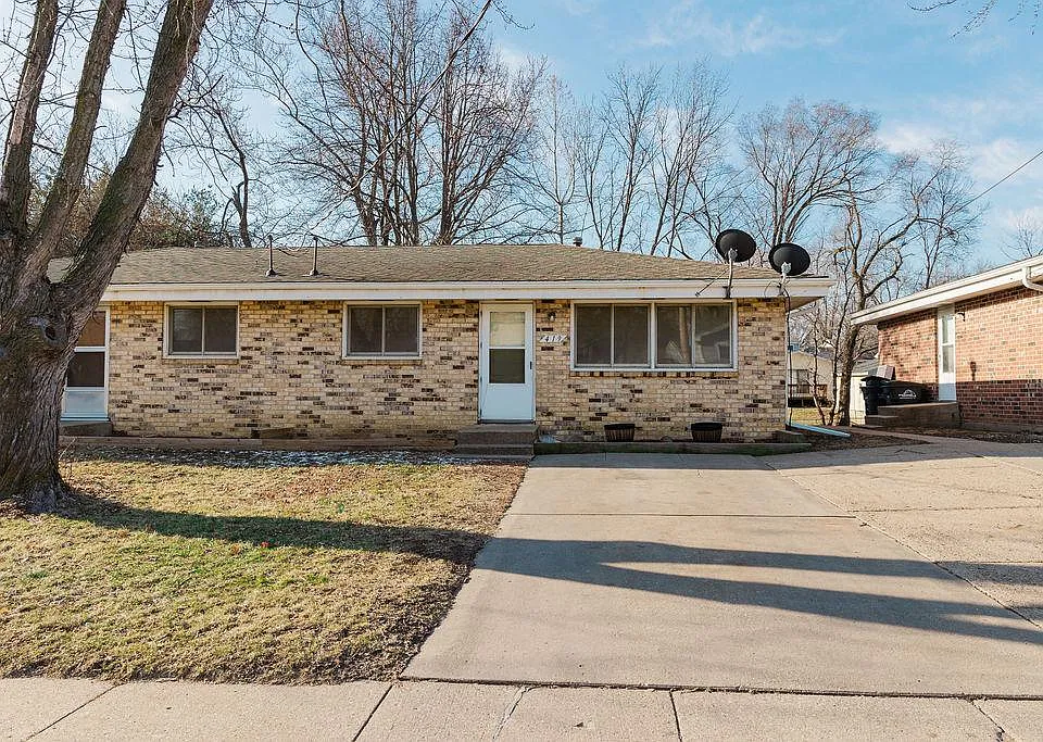 419 E Watrous Ave