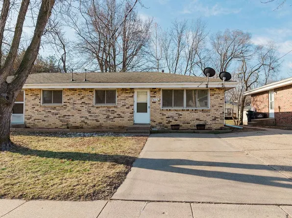 419 E Watrous Ave, Des Moines, IA 50315