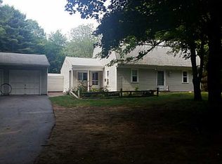 111 Elmdale Rd, Scituate, RI 02857