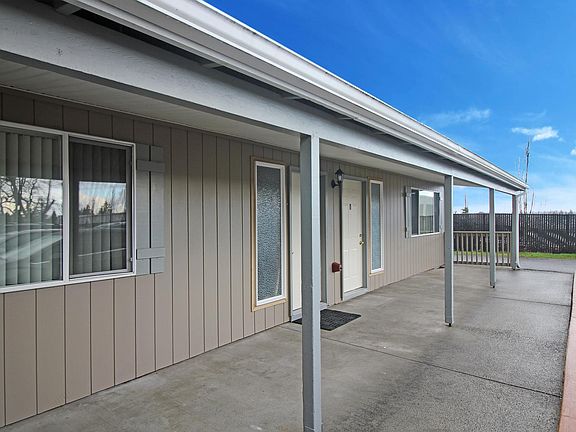 3rd image of 3265 96th St S APT 1