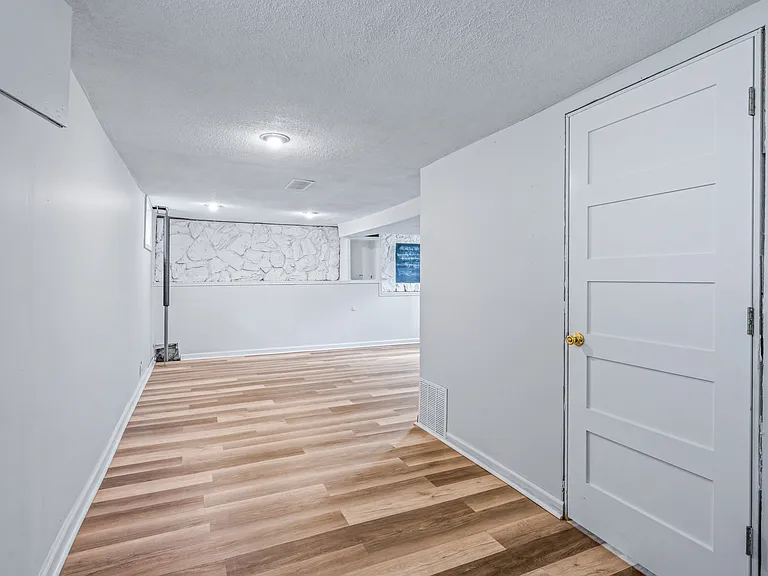 6148 Ruggles St — Photo 19