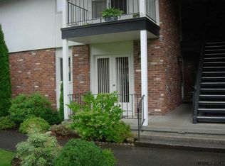 820 Fairview Ave SE APT 3, Salem, OR 97302