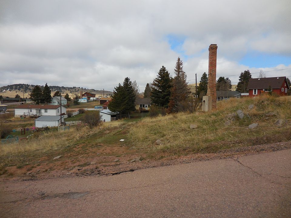 1st image of Crystal Street