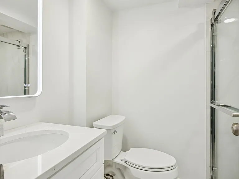 20 Edgar St — Photo 16