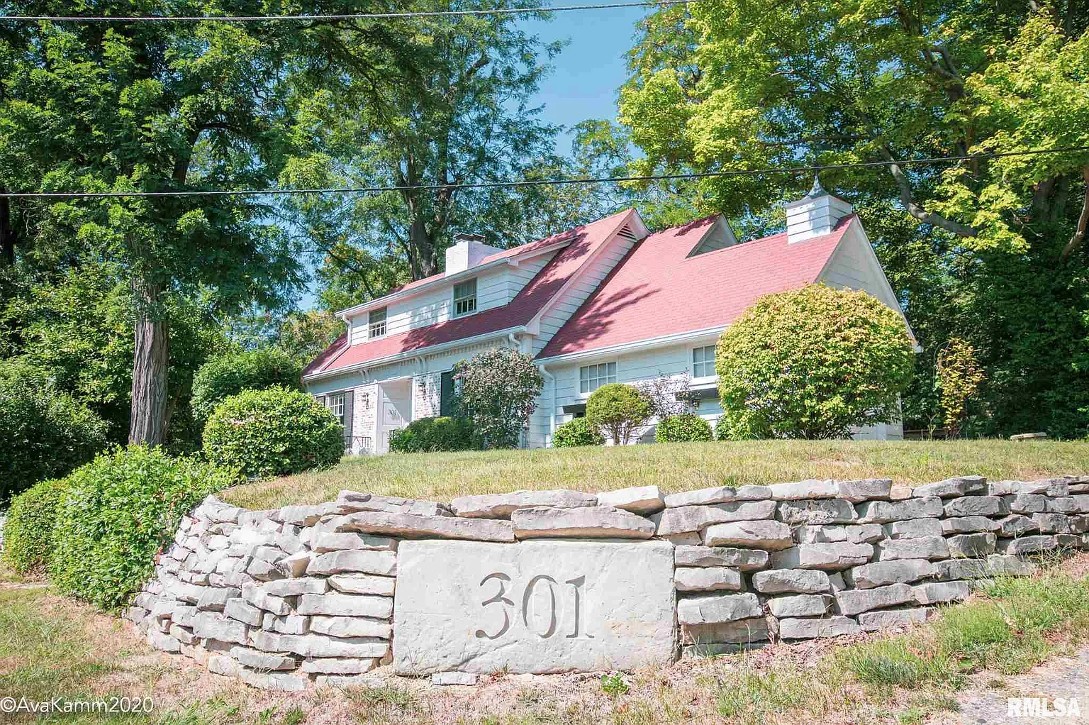 301 N Kickapoo Ter photo 1