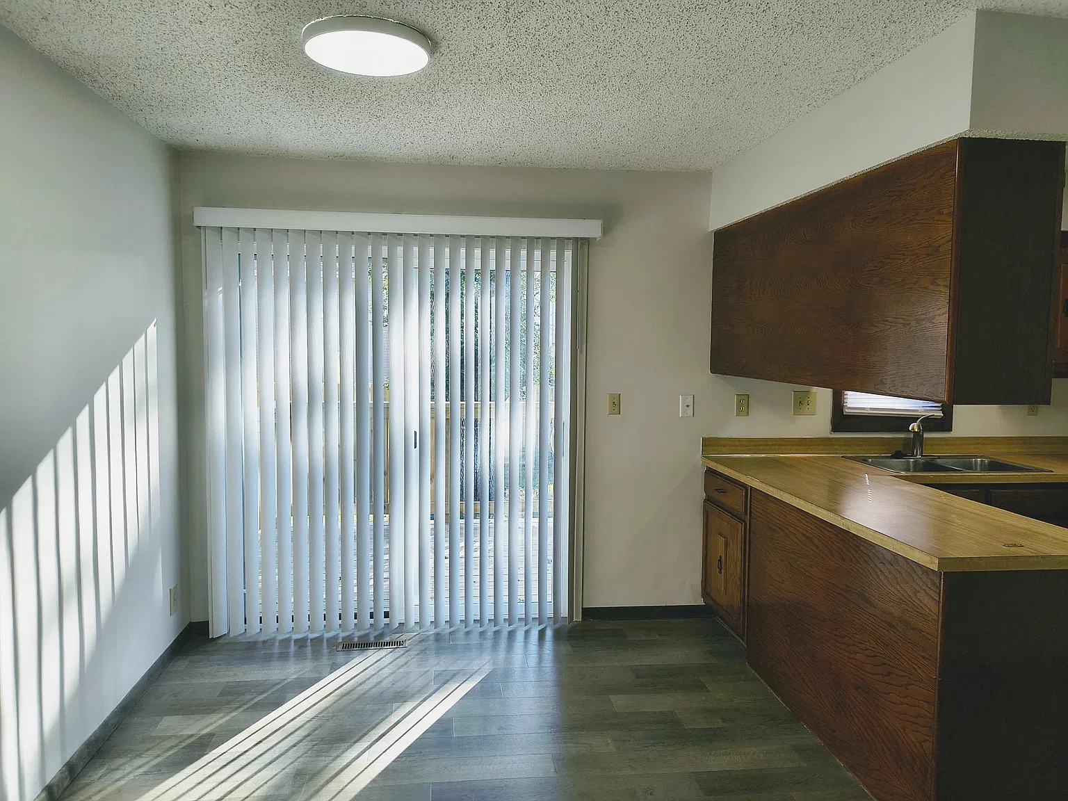 2 bed, 924 sqft, $1,495 — Photo 4