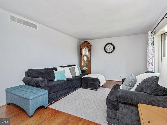 4th image of 9202 Santa Rita Rd