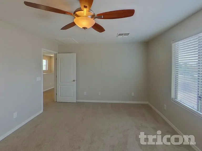 21338 N Denver Ct — Photo 7