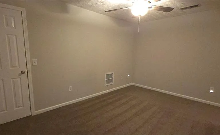 252 Tara Commons Dr — Photo 6