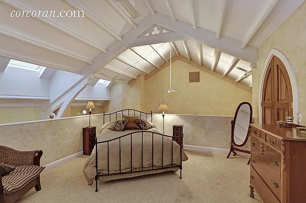 Rented by Corcoran | media 6