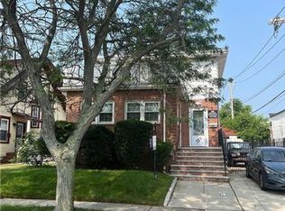 307 Magnolia Blvd, Long Beach, NY 11561