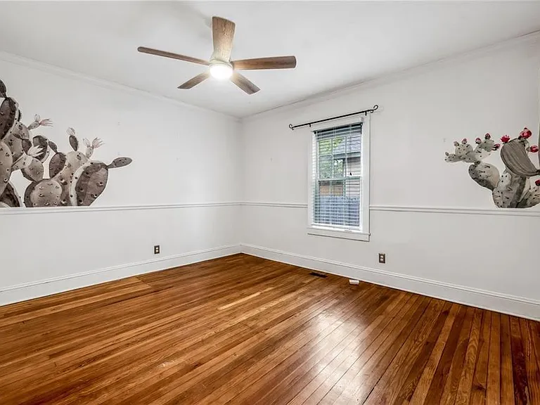976 Hall Pl NW — Photo 34