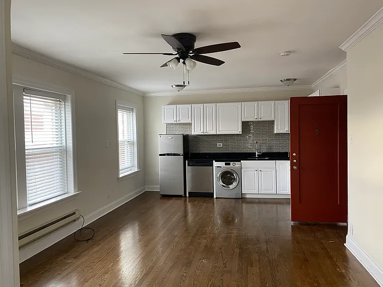 2129 N Dayton St #3F — Photo 17