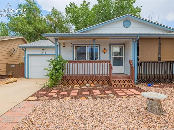 1010 Grinde Dr, Fountain, CO 80817