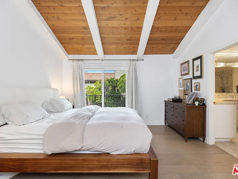 1802 California Ave — Photo 10