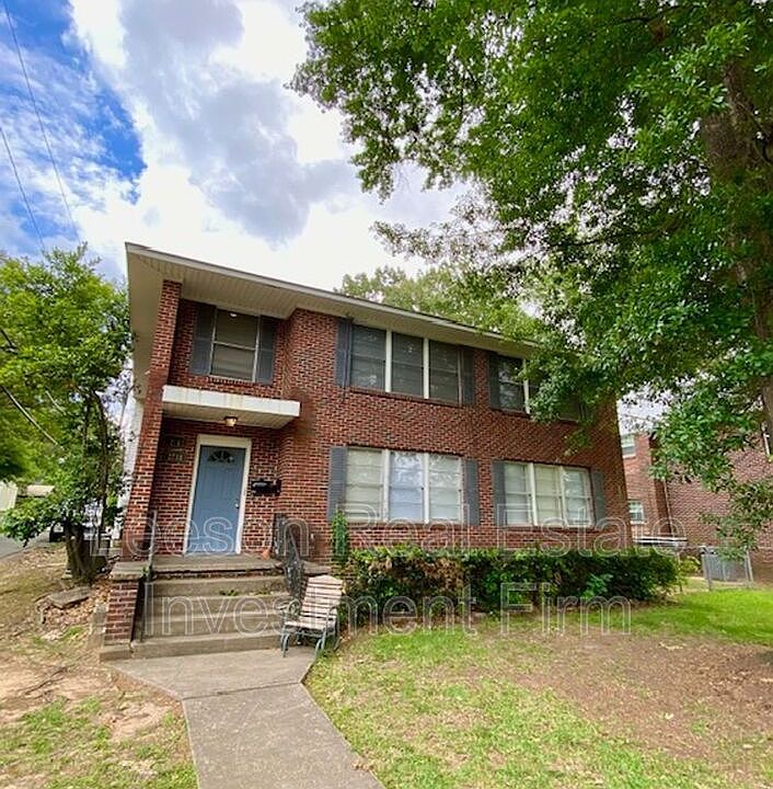 1st image of 2717 Fairfield Ave