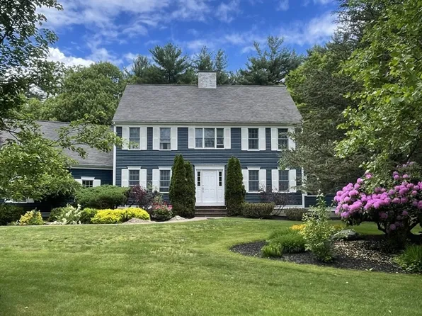 50 Turner Dr, Bridgewater, MA 02324
