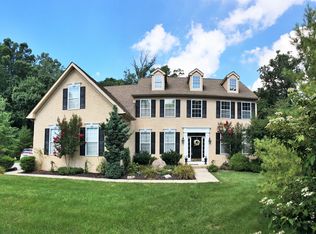 349 Sterling Ln, Downingtown, PA 19335
