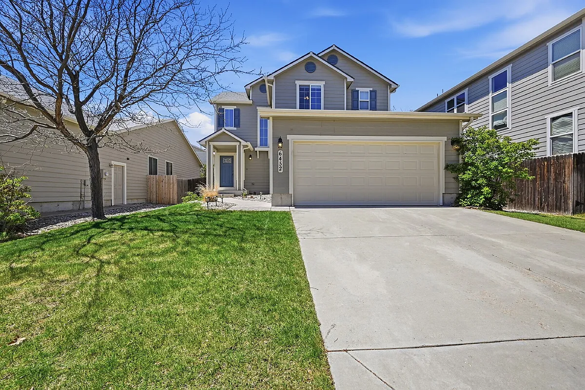 Building Photo - 6452 Stella Luna Dr