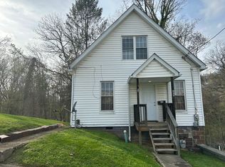 203 Albert Ct, Fairmont, WV 26554
