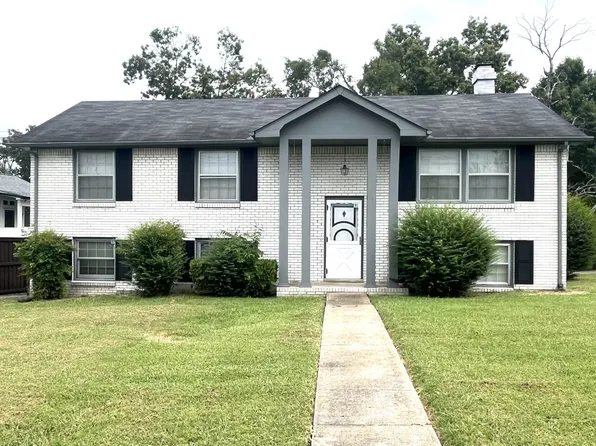 2615 Forest View Dr, Antioch, TN 37013