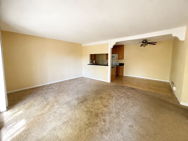 23314 Marigold Ave #S-202 — Photo 2