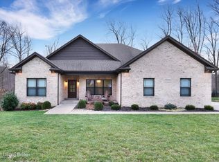 4203 Smarty Jones Dr, Louisville, KY 40214