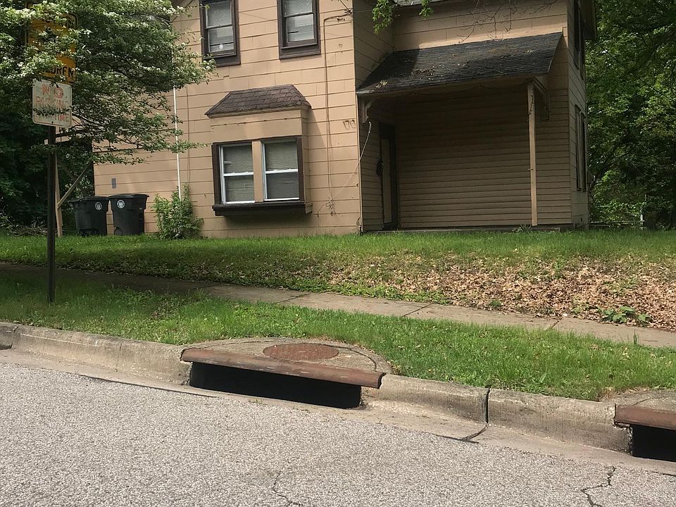 1st image of 260 W South St