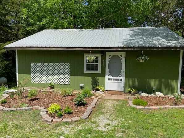 389 S Loveland Drive, Rogersville, MO 65742