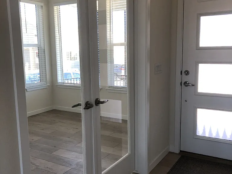 145 Mohawk Cir — Photo 3