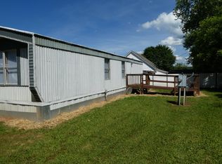 135 5th C St, Marion, NC 28752