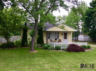 15467 Hull Rd, Monroe, MI 48161