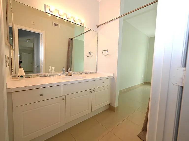 5110 Northridge Rd #202 — Photo 15