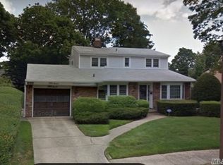 57 Coppersmith Rd, Levittown, NY 11756