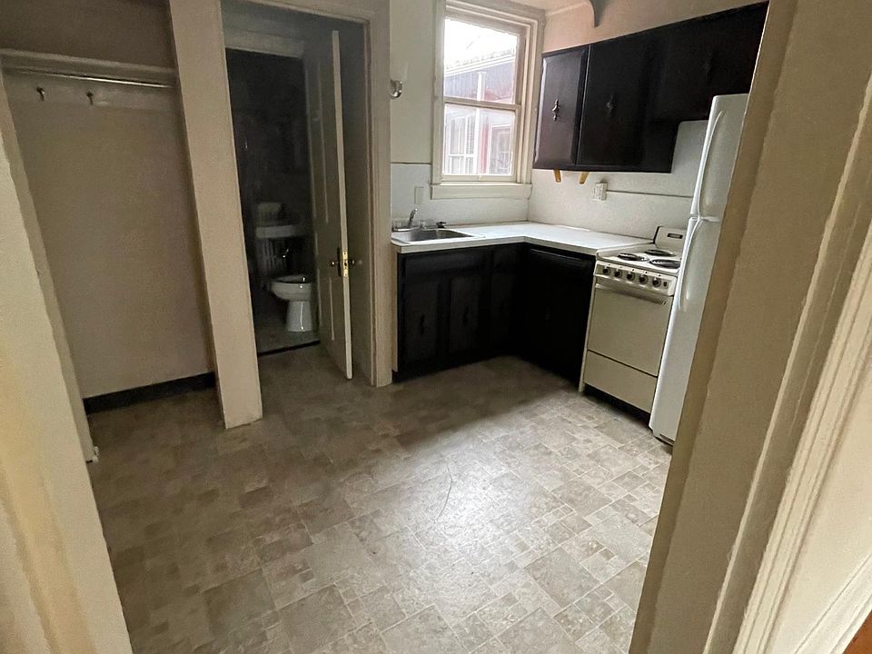 Kitchen side view