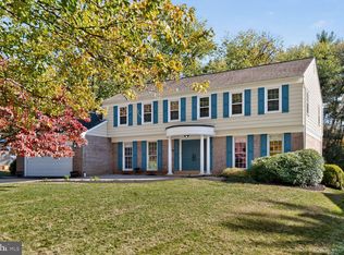 10621 Trotters Trl, Potomac, MD 20854