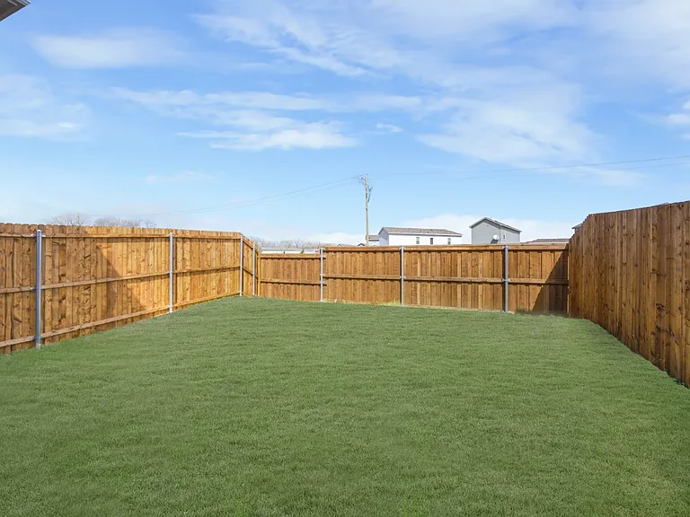 318 Tall Cedar Way — Photo 16